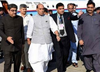 ইসলামাবাদ গিয়েই পাকিস্তানকে আক্রমণ রাজনাথের